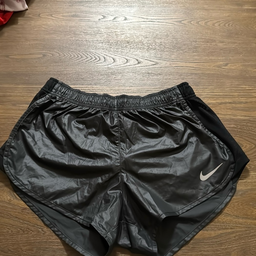 Nike short